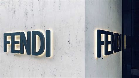 fendi posizioni aperte roma|fendi internships.